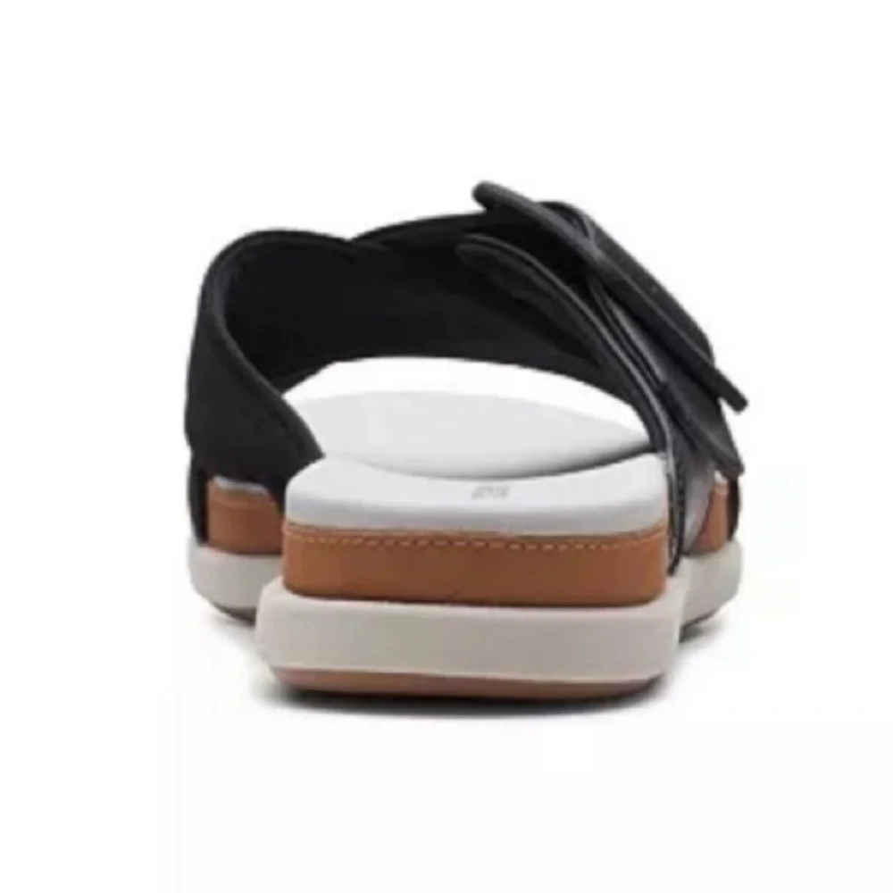 NWT Clarks Women’s 6.5 Cloudsteppers Black Eliza April Mules Buckle Sandals - Picture 6 of 8